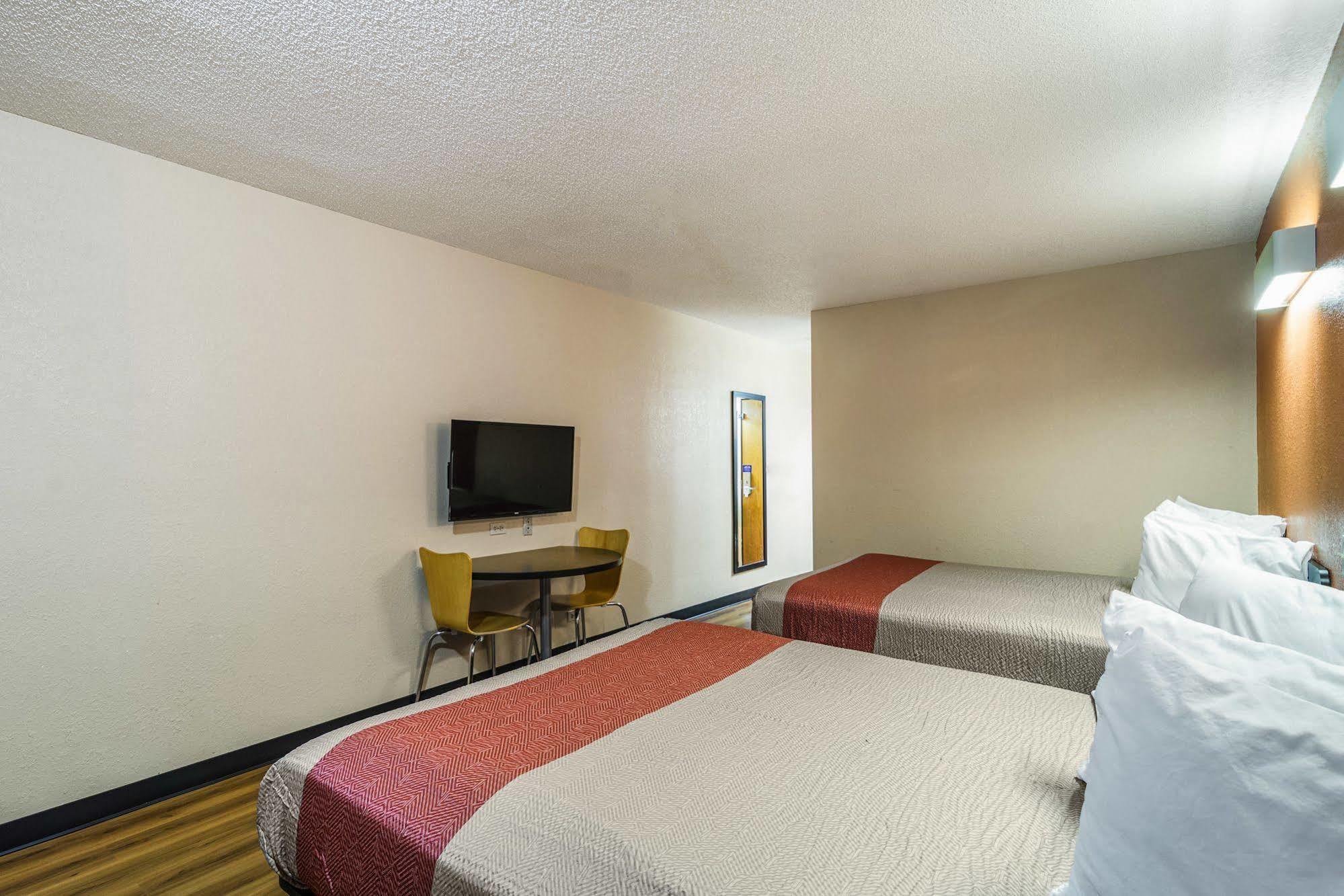 Motel 6-Libertyville, Il Zewnętrze zdjęcie