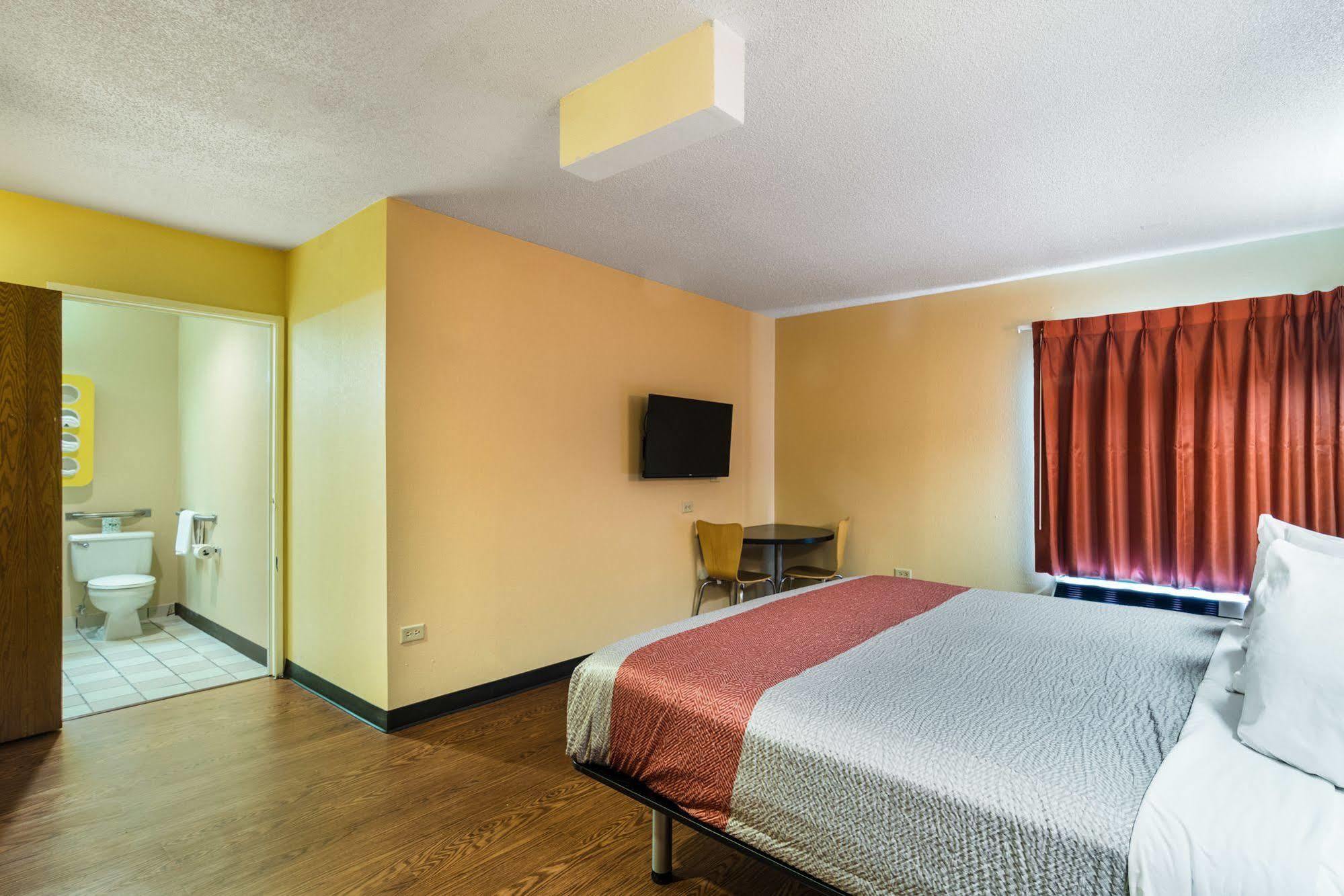Motel 6-Libertyville, Il Zewnętrze zdjęcie