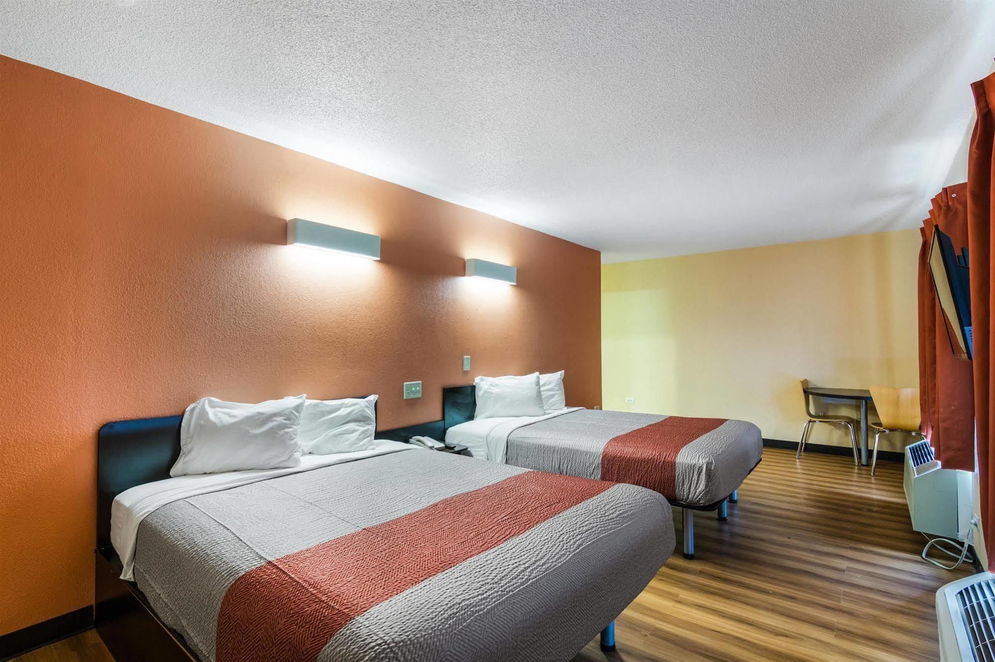 Motel 6-Libertyville, Il Zewnętrze zdjęcie